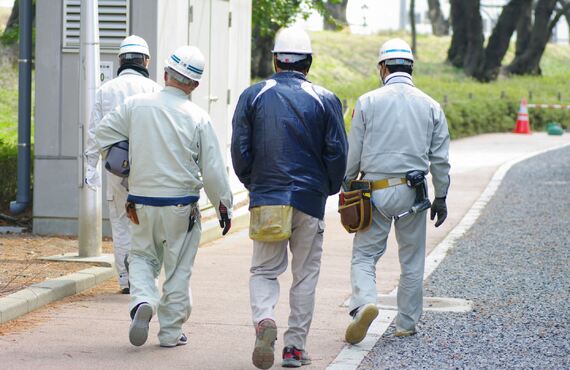 ビルや橋などの街に残る建設物に携わる魅力ある正社員募集 | 東海市の建設工事なら技術が身に付く株式会社タケモト